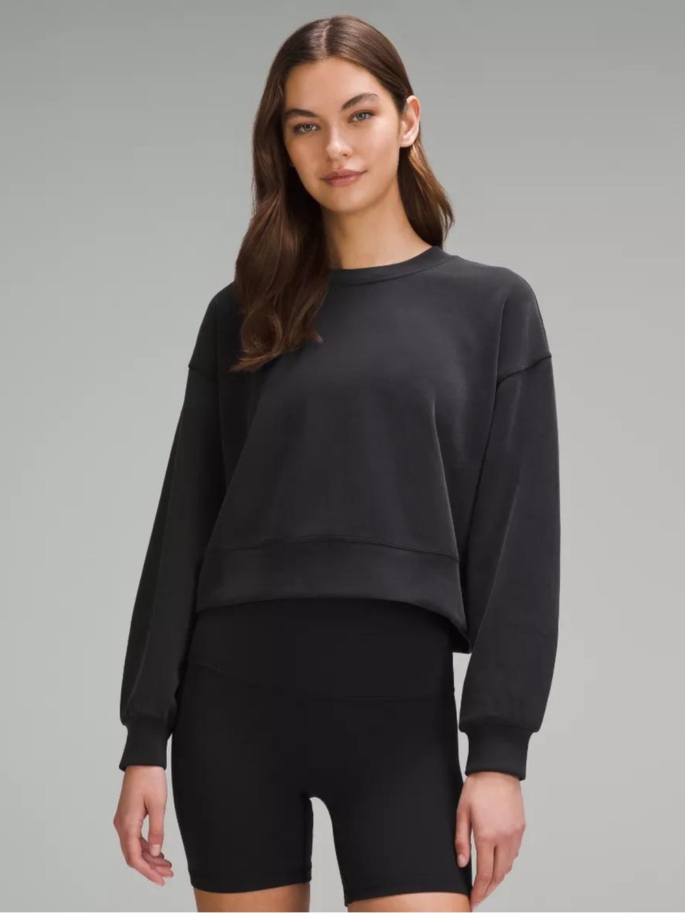 Lululemon Softstreme Perfectly Oversized Cropped Crew Black Size 6